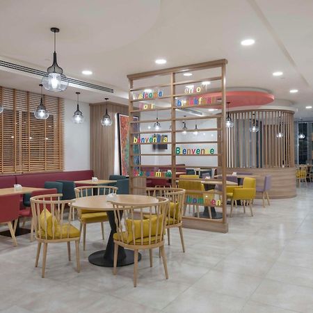 Hotel Hampton By Hilton Doha Old Town Exterior foto