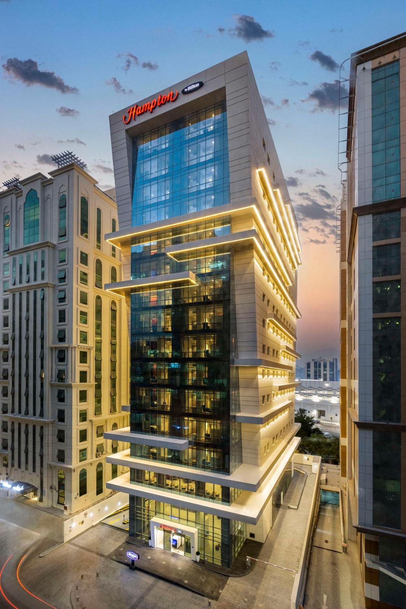 Hotel Hampton By Hilton Doha Old Town Exterior foto